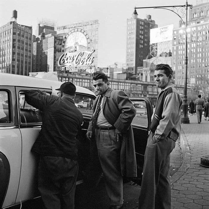 1950s street photos of NYC and Chicago - Morgan&Ness